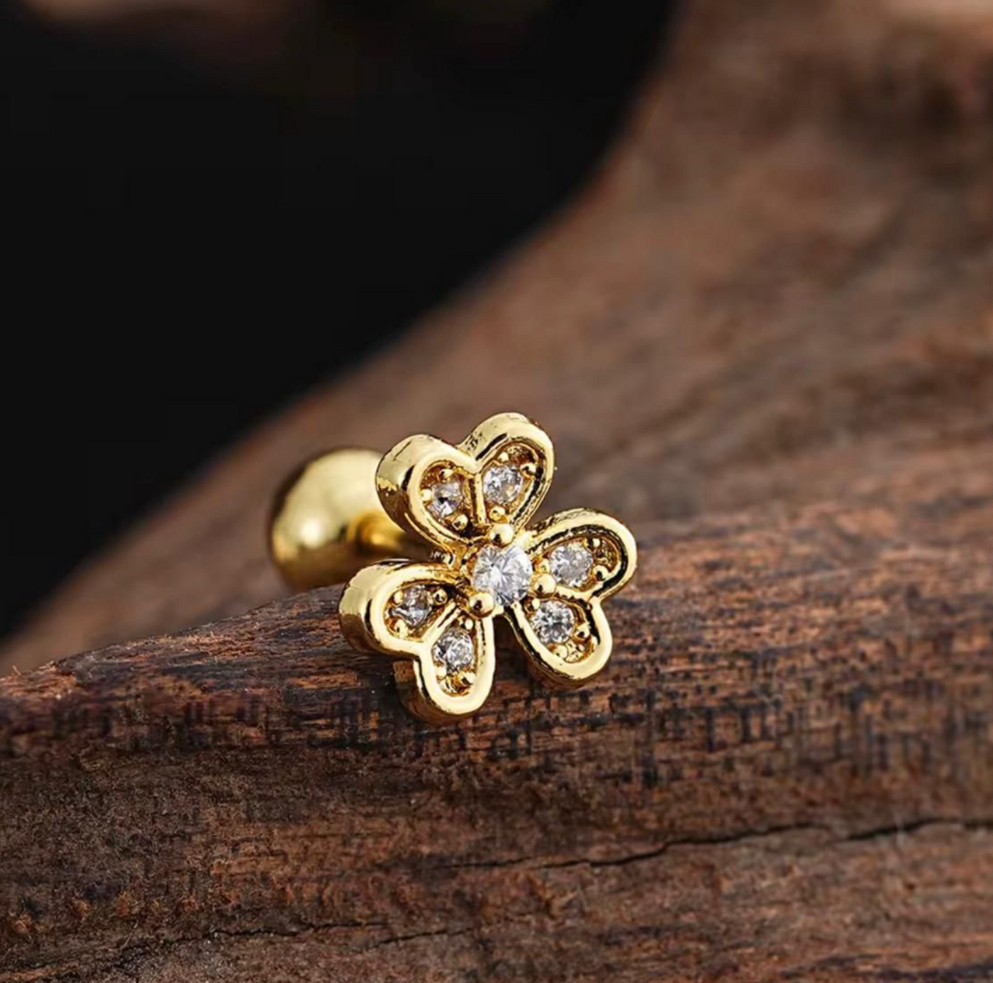 Crystal Flower Stud Earring – Gold-Plated Floral Cartilage & Helix Piercing Jewelry