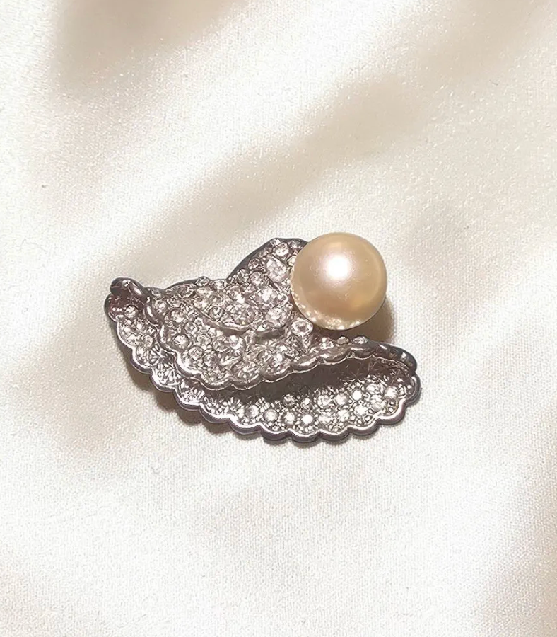 Vintage Pearl Hat Brooch