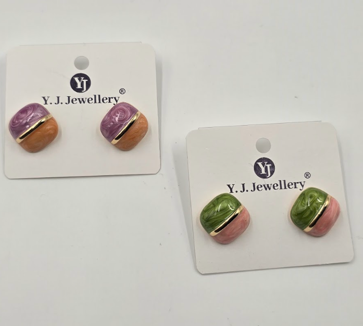 Dual-Tone Marbled Square Stud Earrings