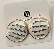 Textured Marbled Round Stud Earrings