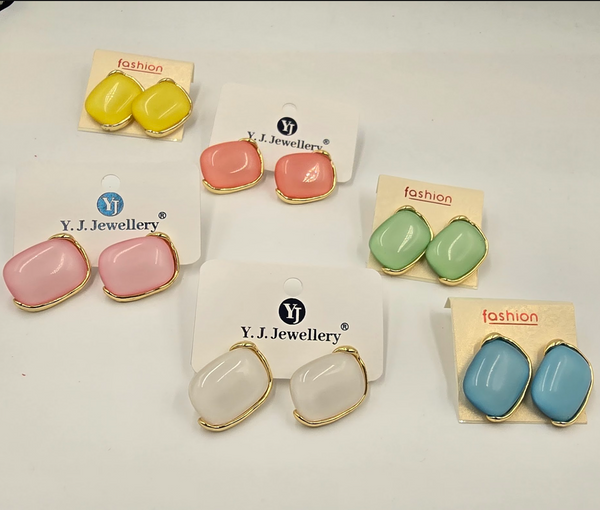 Pastel Glossy Stone Stud Earrings