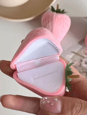 Cute Strawberry Velvet Ring Box – Plush Jewelry Gift Box for Rings, Earrings & Proposal Gifts