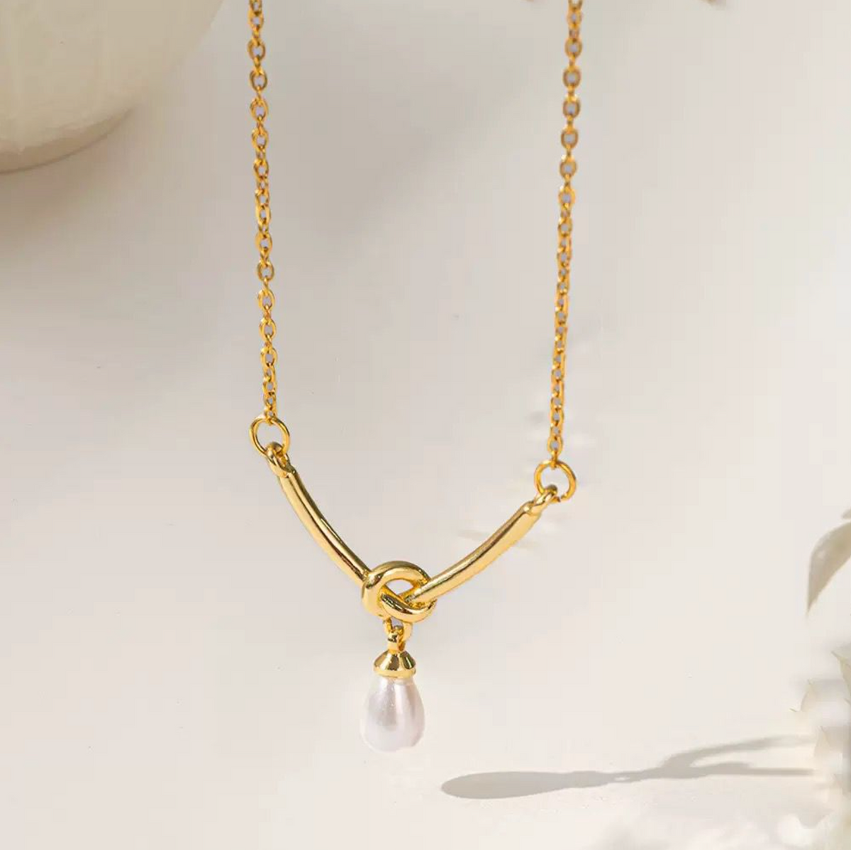 Elegant Pearl Knot Pendant Necklace