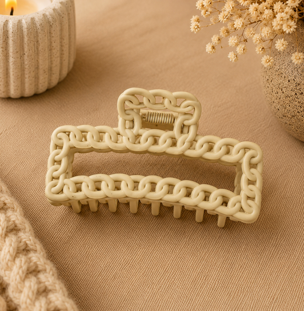 Cream Chain Link Hair Claw Clip