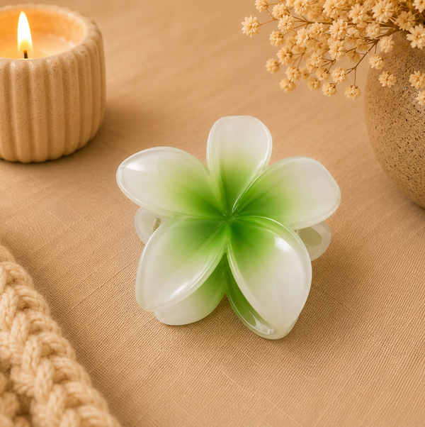 Green & White Gradient Flower Hair Claw Clip